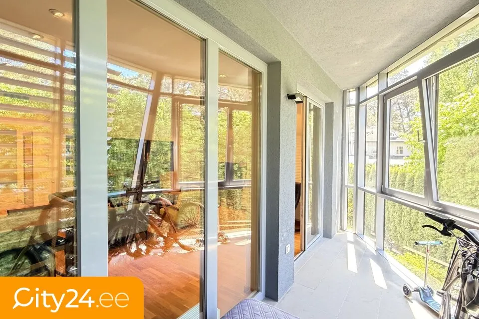 Balcon - Modern Apartment with Sea View in Jūrmala