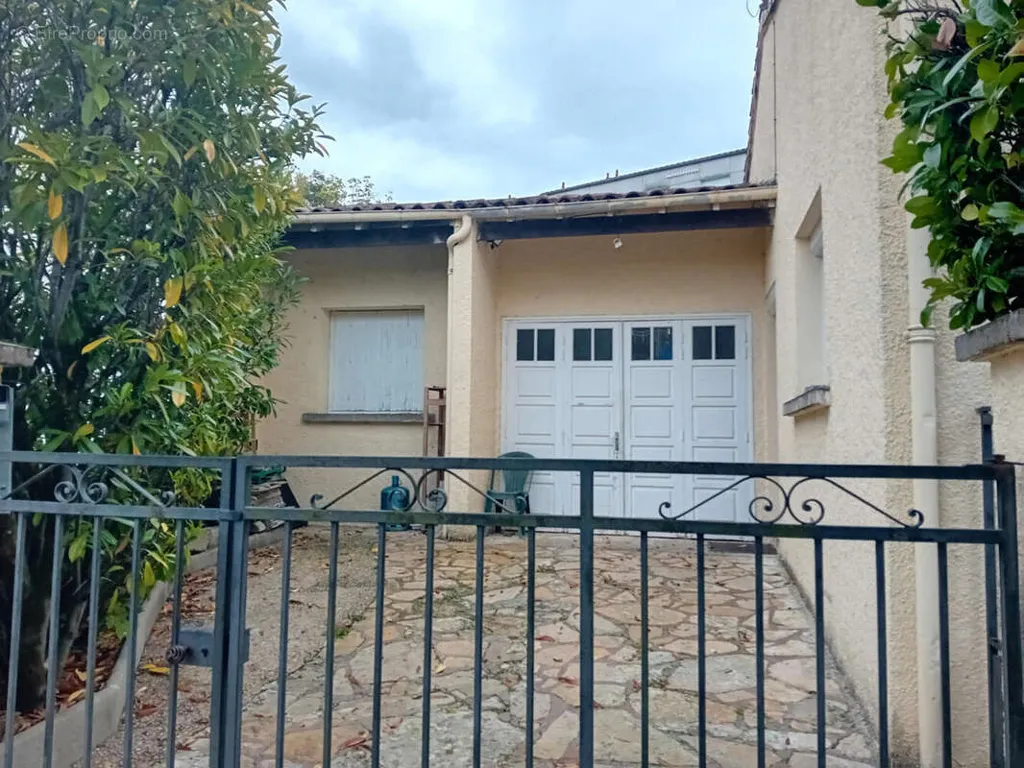 Välivaade - Spacious House with Garden in Cahors