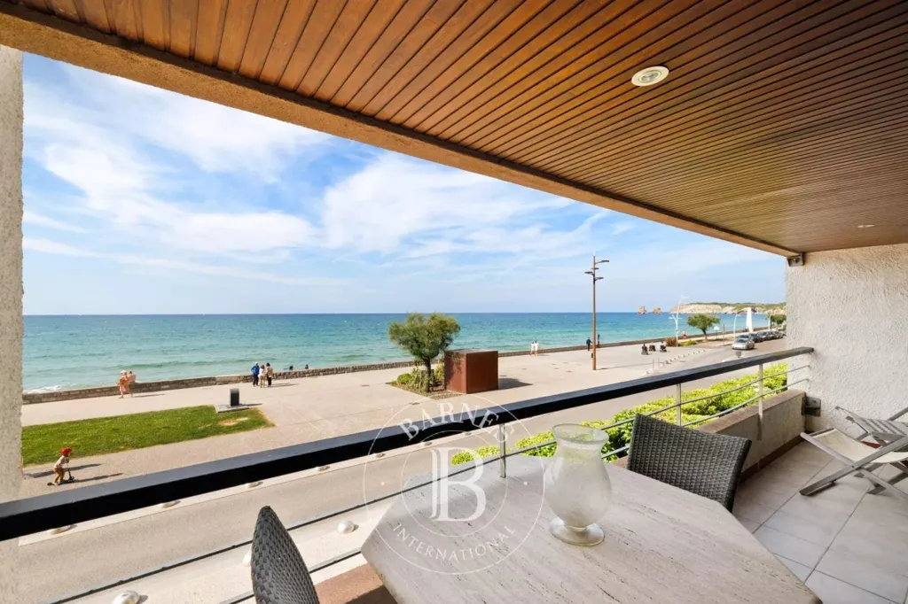 Rõdu - Apartment with Sea View in Hendaye