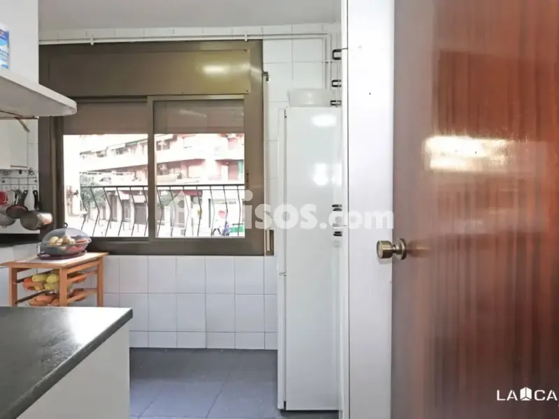 Cuisine - Apartment with Terrace in Esplugues de Llobregat