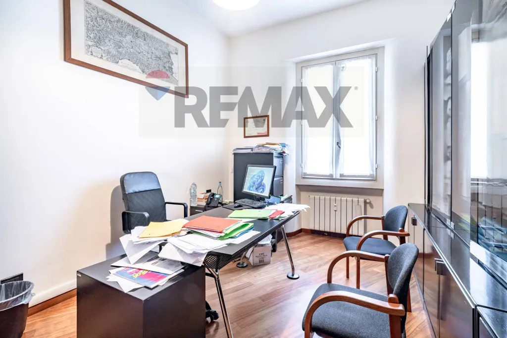 Kabinet - Liberty Style Apartment with Historic Elevator in Milan