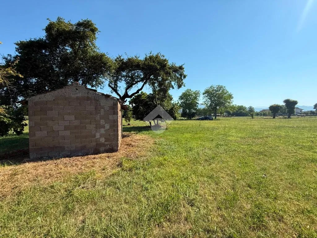 Giardino - Rustico with Large Flat Land in Anagni