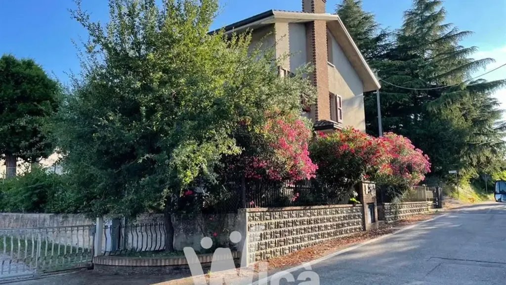Välivaade - Independent House with Garden in Cesena