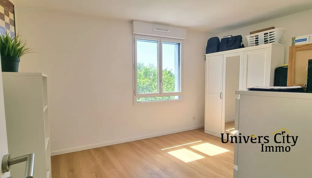 Chambres - Appartement T4 avec Terrasse à Nantes