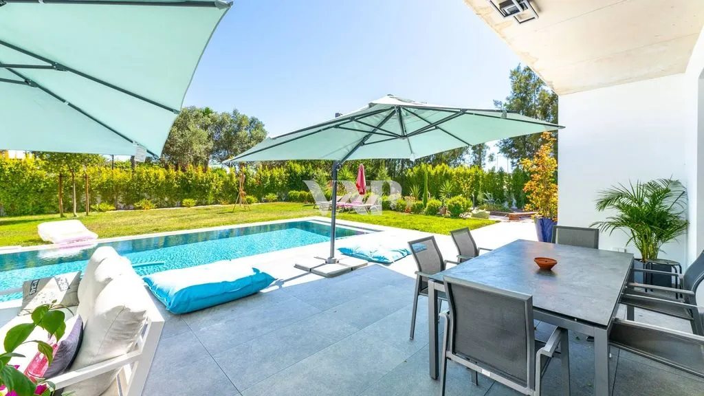 Bassein - Modern Villa with Private Pool in Almancil