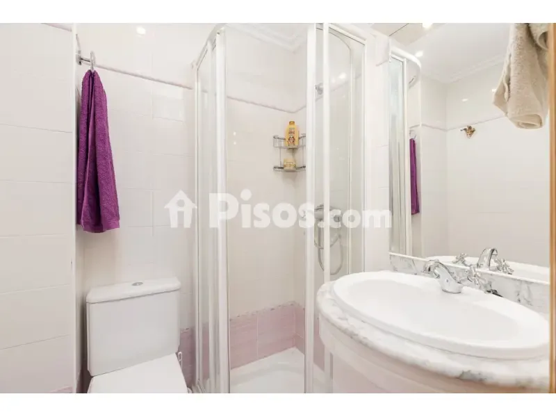 Bagni - Bright Corner Flat with Balcony in Calle de los Podavines