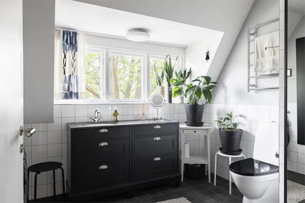 Bagni - Villa with 5 Bedrooms in Lund