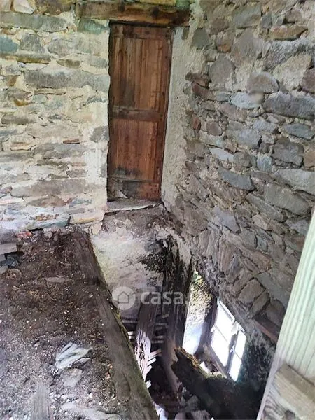 Stanze - Rustic Farmhouse with Mountain View in Perloz