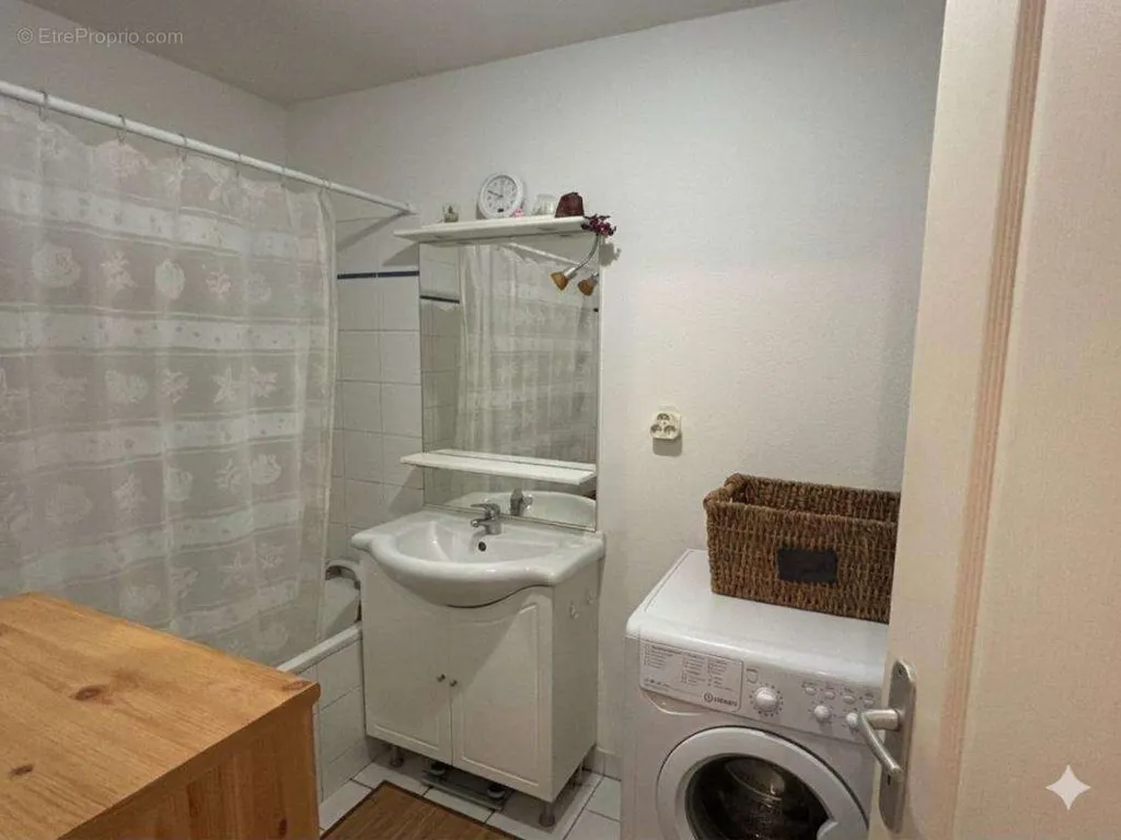 Vannitoad - T3 Apartment with Balcony in Tonnay-Charente