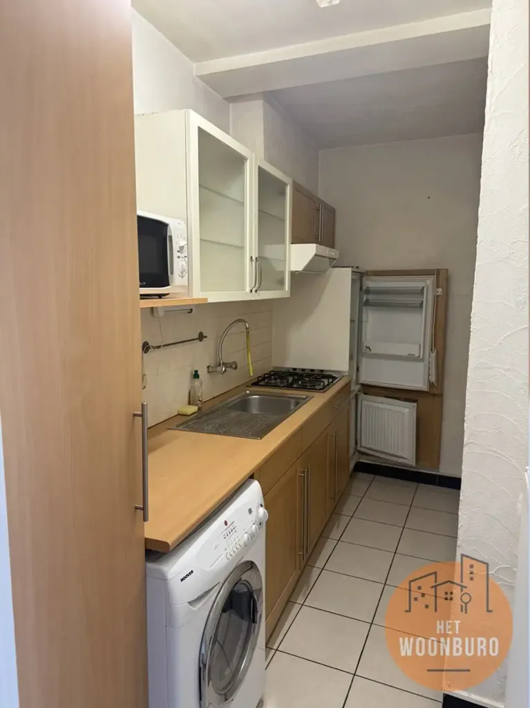 Köök - 2-Bedroom Apartment with Balcony in Aalst