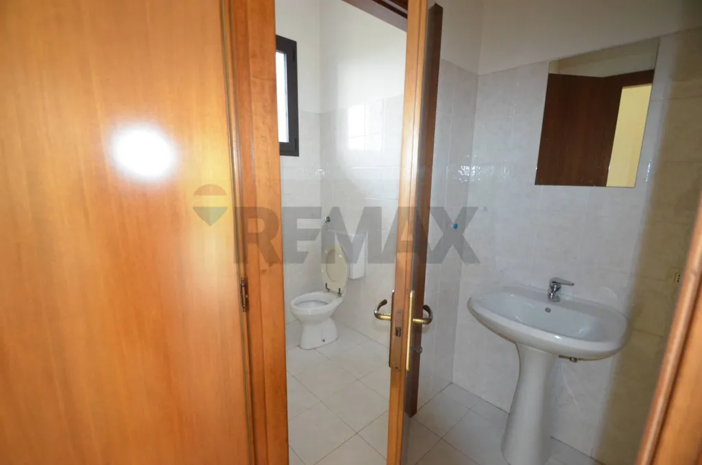 Vannitoad - Shop/Office in Strategic Location, Saccolongo