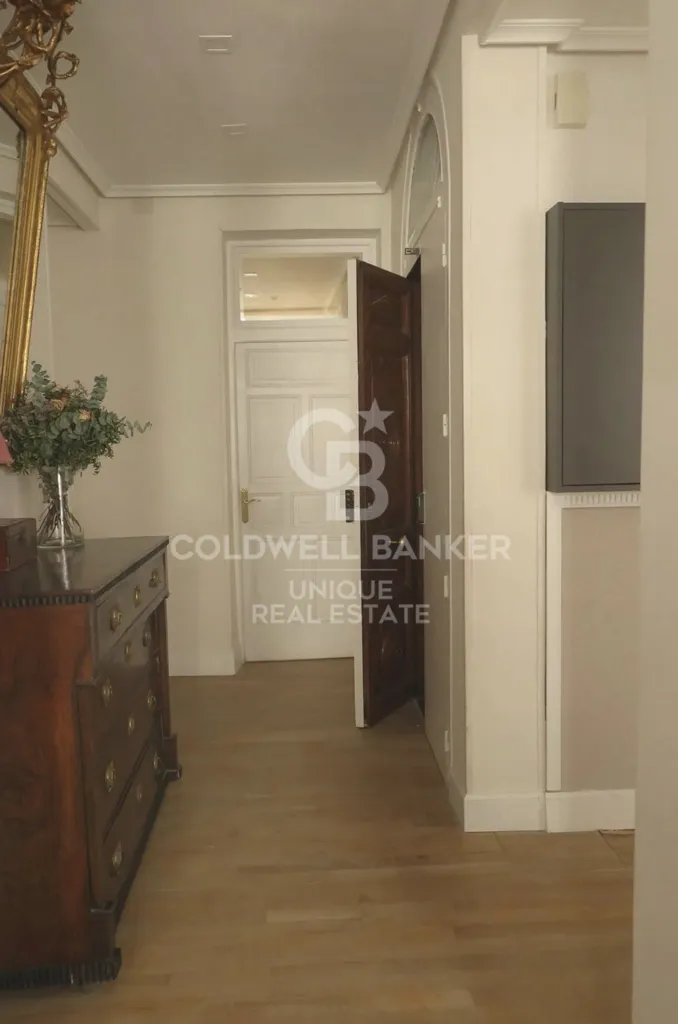 Entrée - Renovated Flat with Balconies in Madrid
