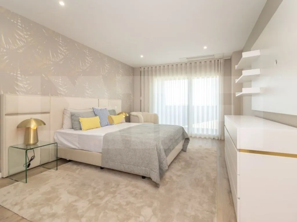 Magamistoad - Luxury Duplex with Private Parking in Montijo