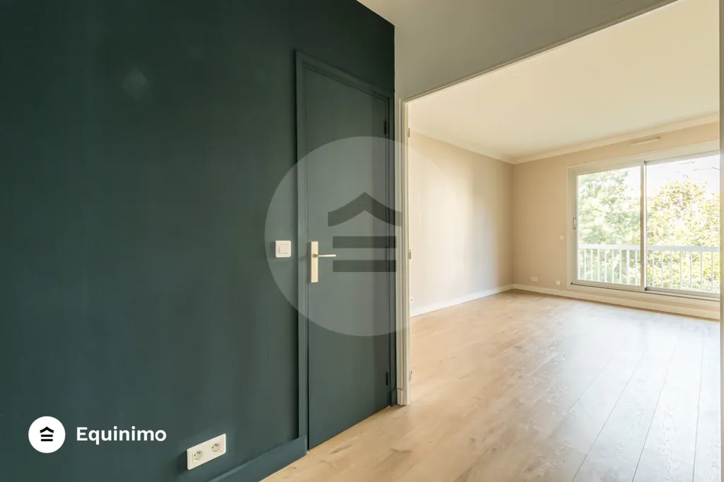 Pièces - Appartement 2P avec Balcon dans Copropriété Sécurisée