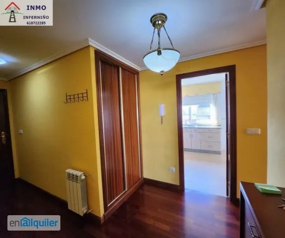 Esik - Furnished Flat with Balcony in Ferrol