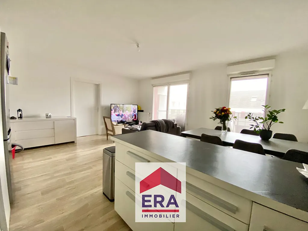 Cucina - 4-Piece Apartment with Balcony in Sartrouville