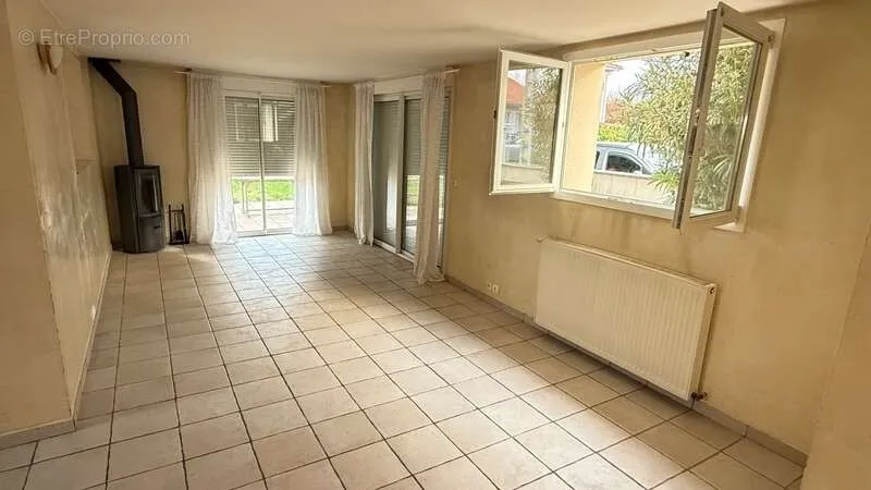 living_room