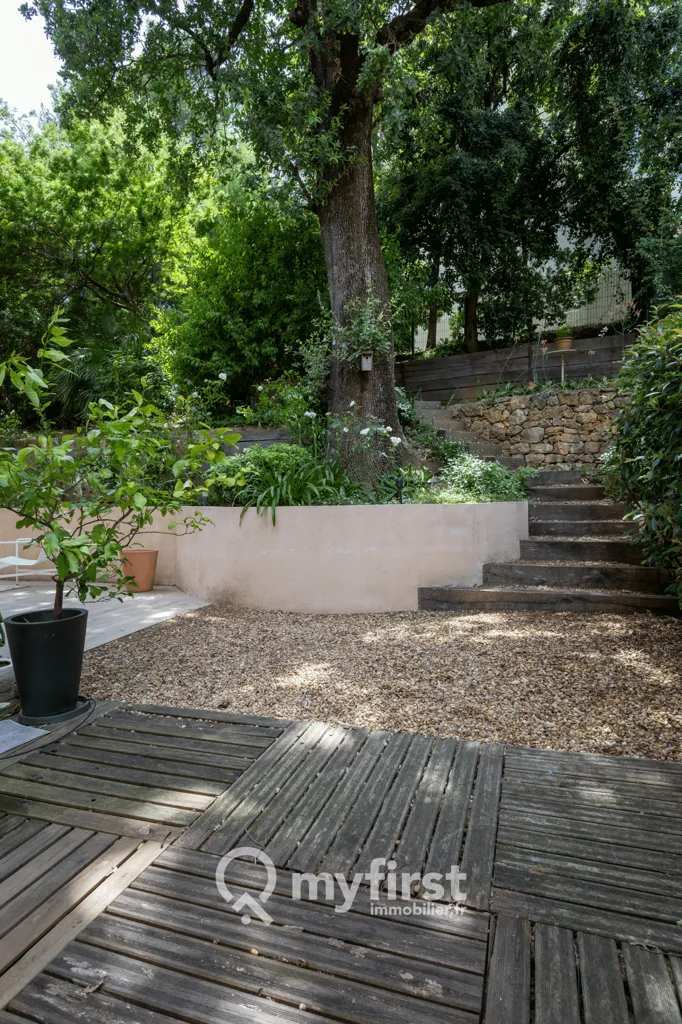 Giardino - Contemporary Flat with Private Garden in Toulon