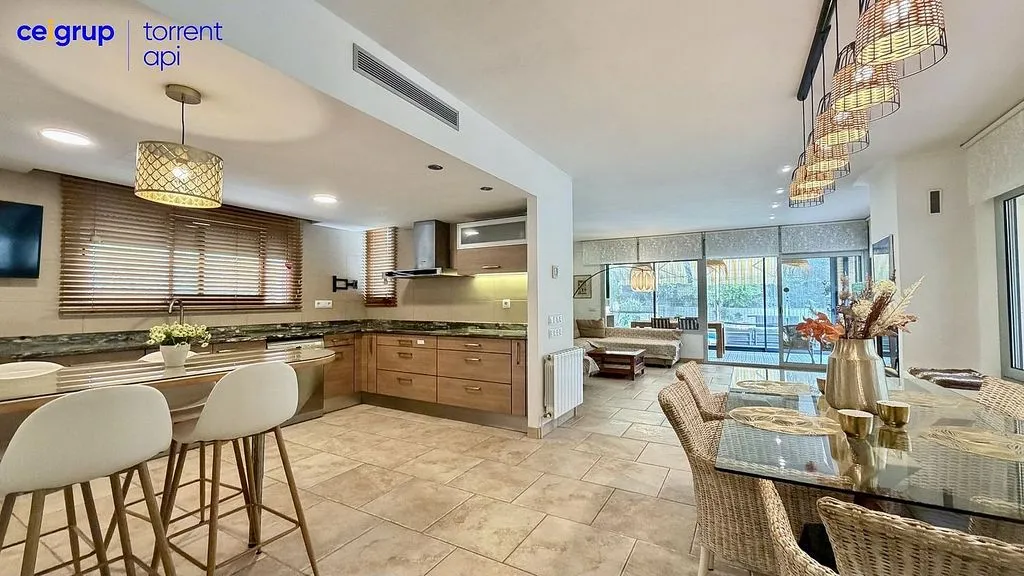Cuisine - Luxury Detached House with Pool in L'Escala