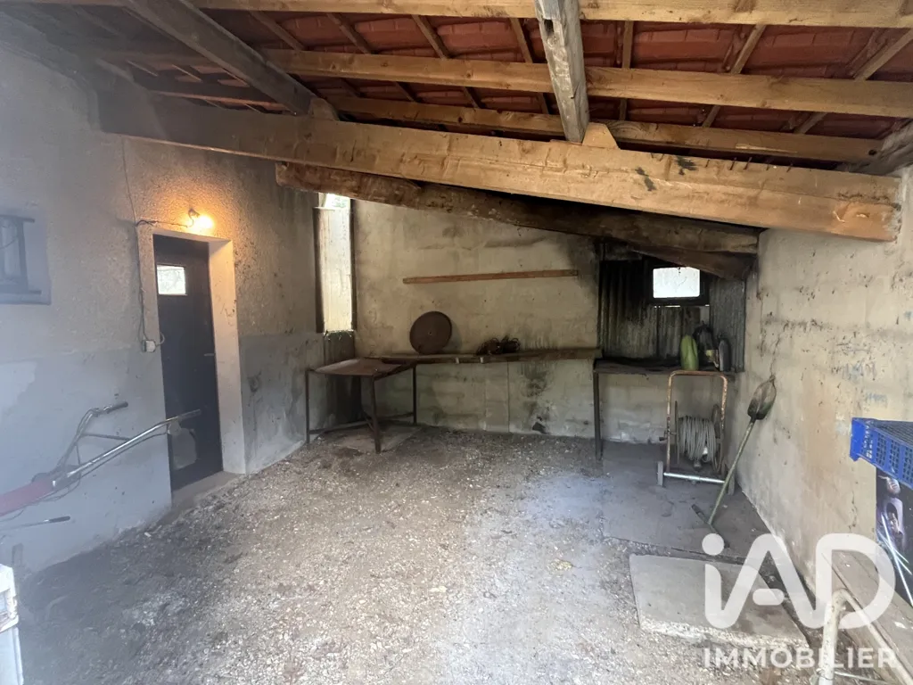 Garaaž - Traditional House with Hangar in Cazeneuve