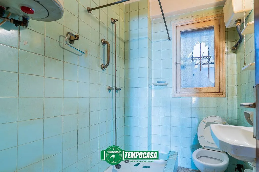 Salles de bain - Apartment with Balcony in Mestalla, Valencia