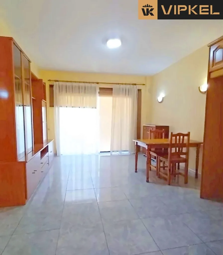 Söögituba - One-Bedroom Flat with Pool in Los Cristianos