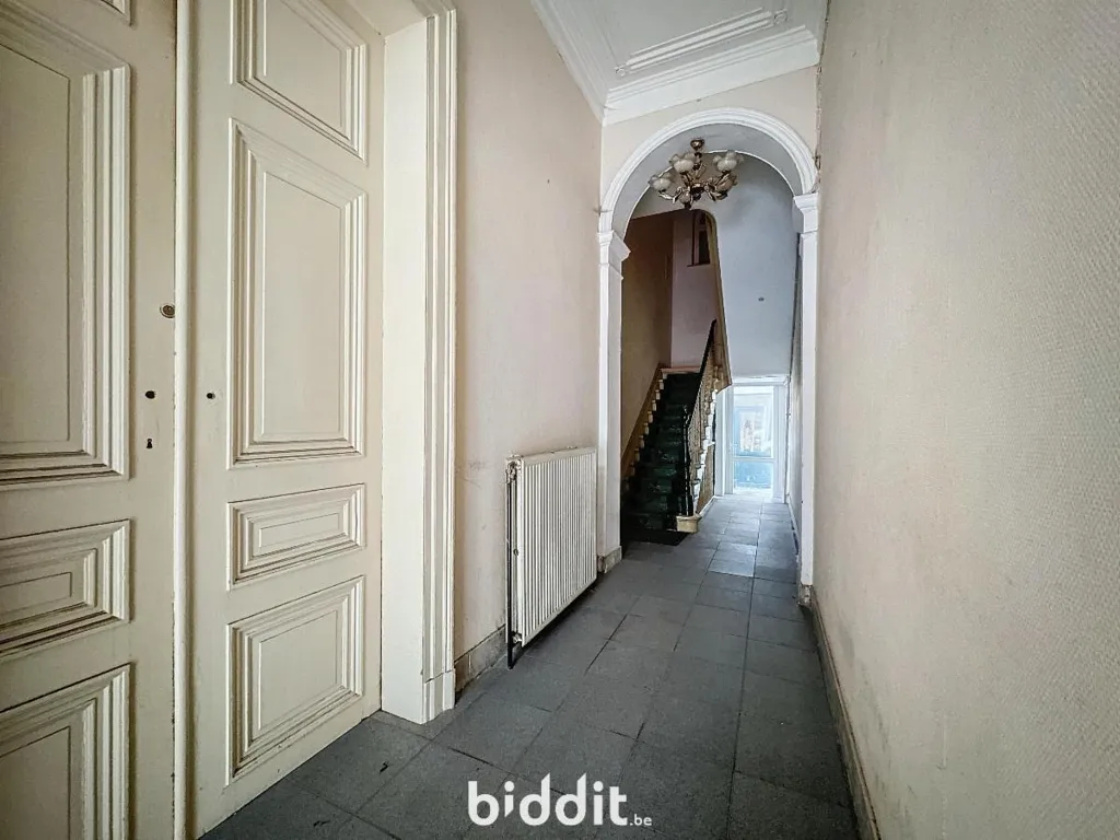 Entrée - Immeuble de Rapport avec Dépendances Rue des Fabriques