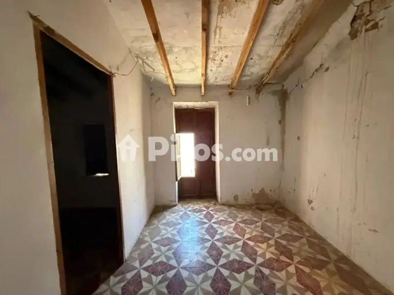 Stanze - Chalet to Renovate in Benidoleig