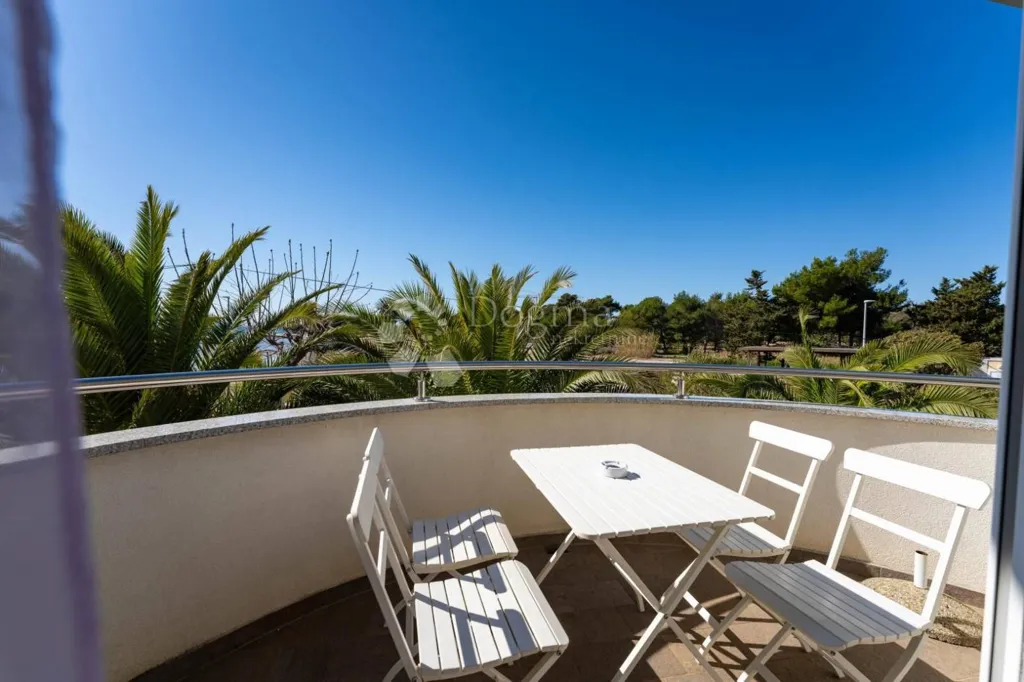 Balcone - Modern House with Sea View in Zaton, Nin