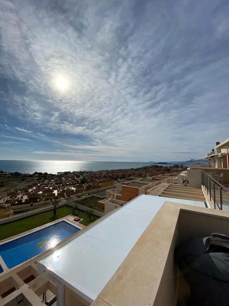 Bassein - Penthouse with Sea Views in Mojón Hills