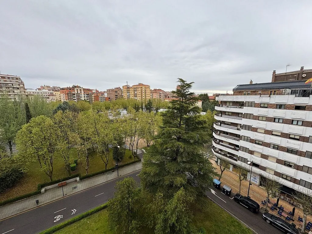 Balcon - Apartment with Marina Views in Zamora