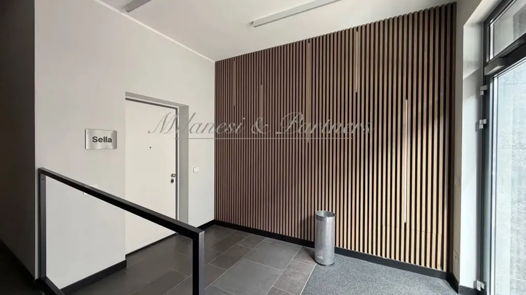 hallway_entrance
