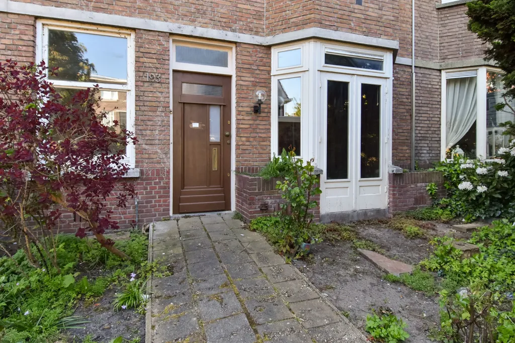 Extérieur - Bungalow with Extensive Gardens in Den Haag