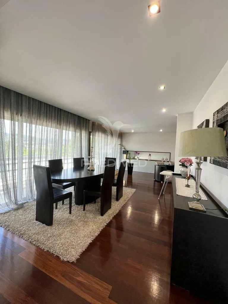 Salle à manger - Luxury Villa with Pool in Guimarães