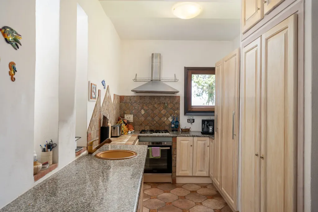 Köök - Villa with Lake and Nature in Sardinia