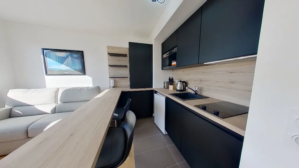 Cuisine - Studio Meublé avec Ascenseur à Courbevoie