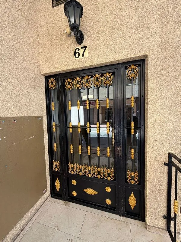 hallway_entrance