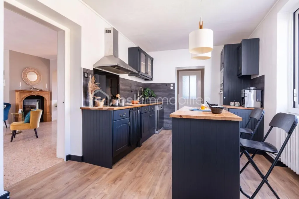 Kitchen - Charming House with Garden in Dagneux