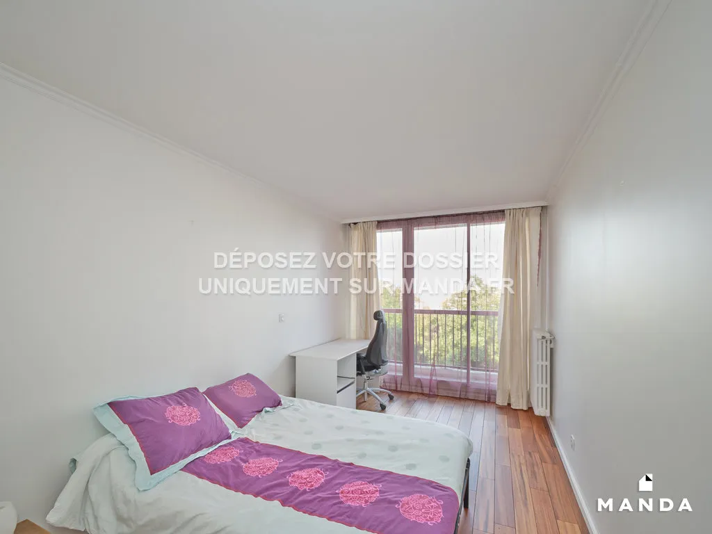 Magamistoad - T4 Flat with Balconies in Villejuif