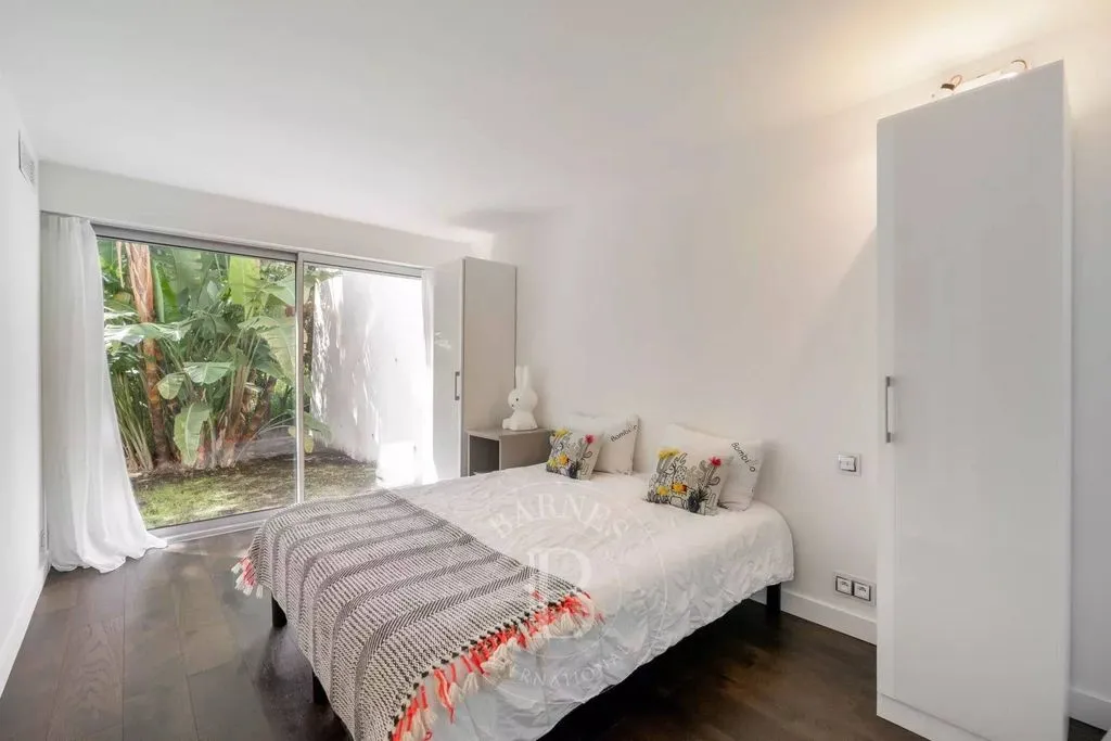 Chambres - Villa Moderne Vue Panoramique à Super Cannes