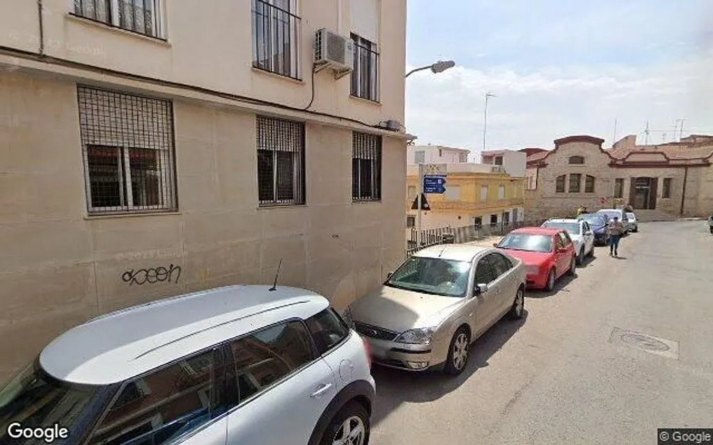 Välivaade - Occupied Flat in Casco Antiguo with 4 Bedrooms