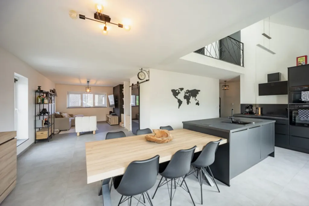 Köök - Duplex Apartment with Terrace in Modern Building