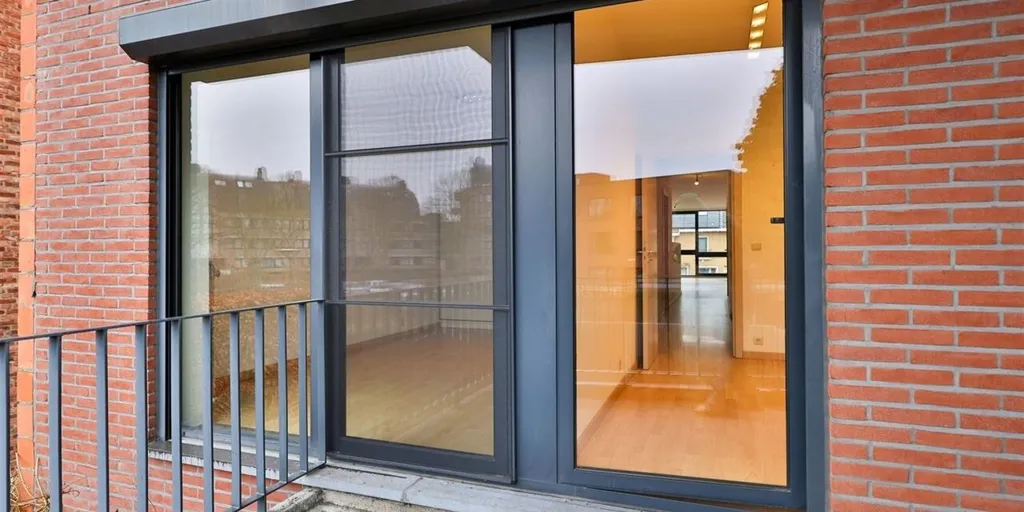 Rõdu - Apartment with Terrace in Central Mortsel