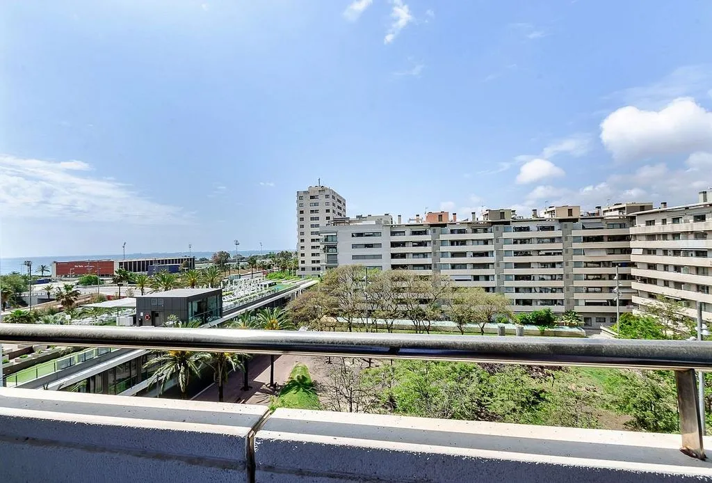 Rõdu - Apartment with Sea View Terrace in Diagonal Mar