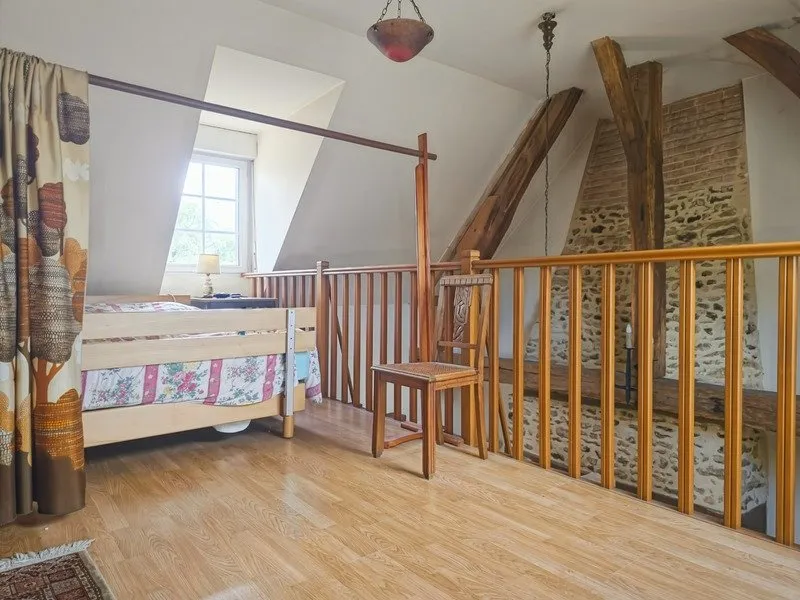 Chambres - Propriété Charmante avec Jardin à Saint-Célerin