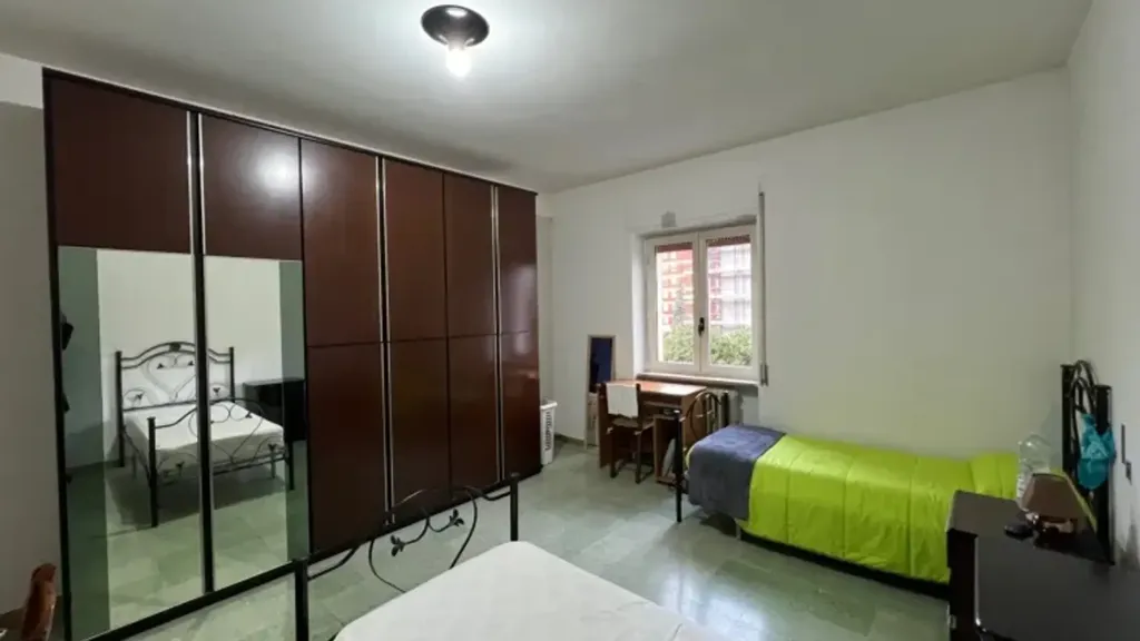 Chambres - Two-Bedroom Apartment with Balcony in Rende