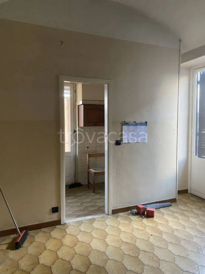 Pièces - Apartment with Balcony in Torino via Bessanese