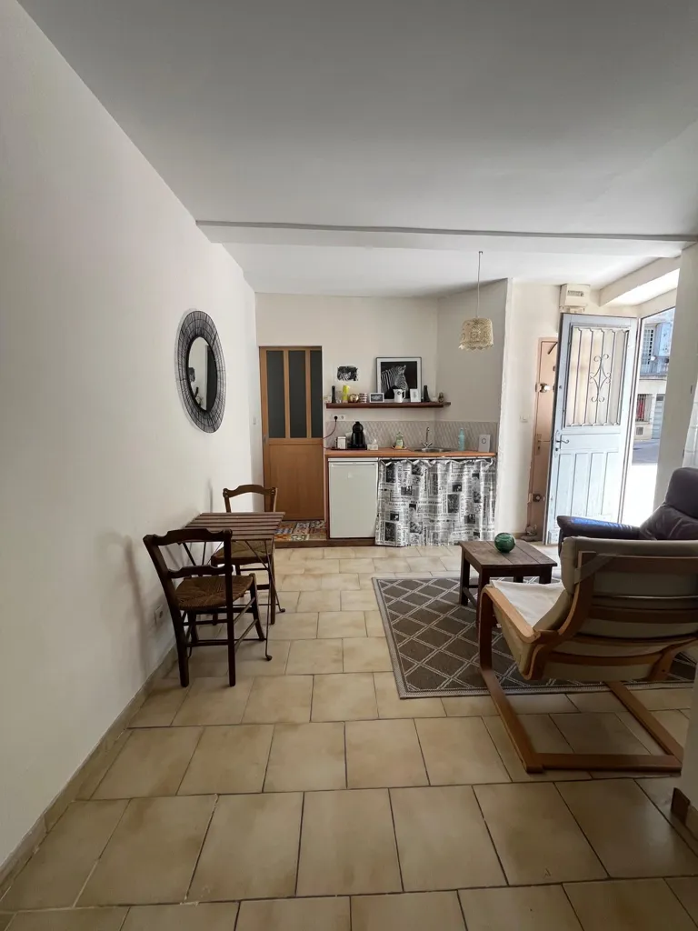 Elutuba - Charming Studio with Independent Entrance in Montpellier