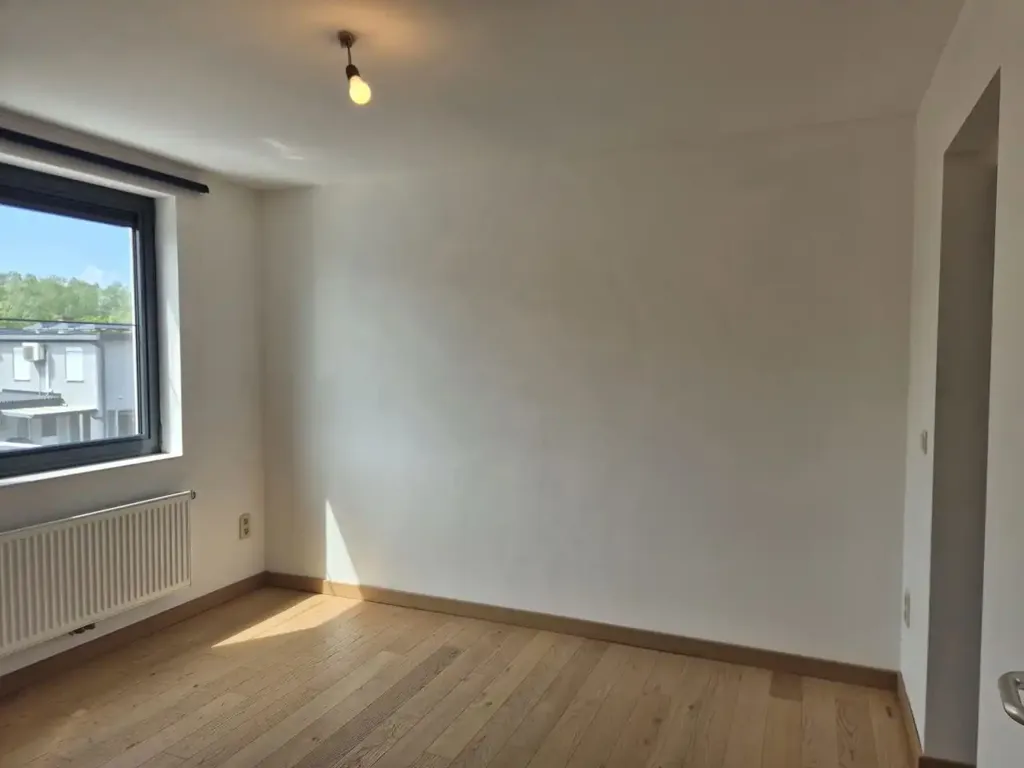 other_room