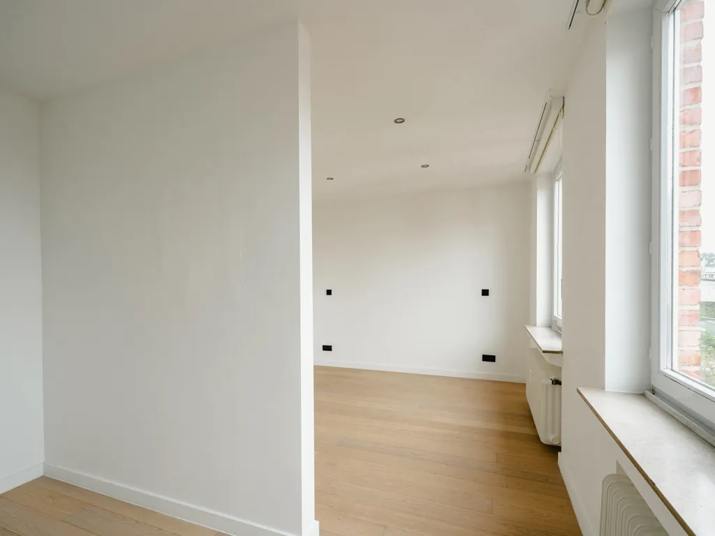 Toad - Penthouse with Terrace near Bois de la Cambre, Ixelles